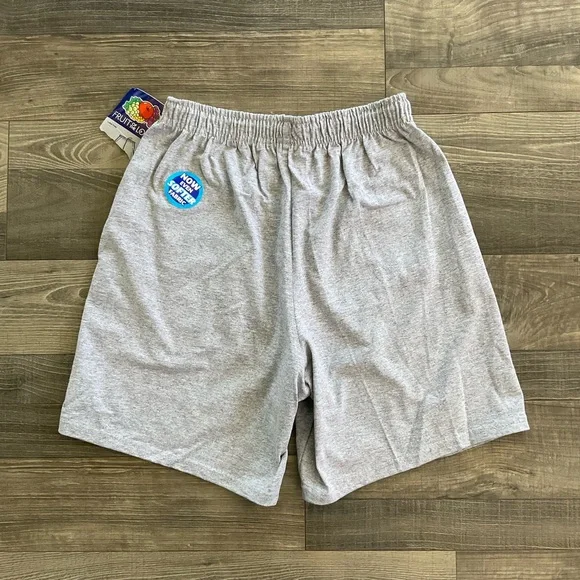 NWT Fruit of the Loom Jersey Shorts Men’s MEDIUM Grey Pockets Elastic Waist - Picture 9 of 10
